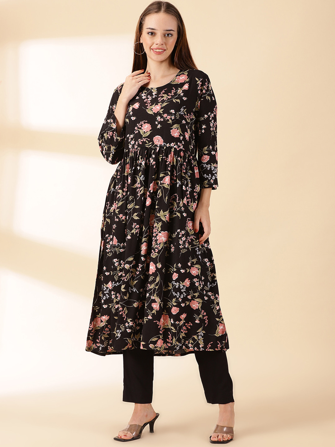 DIVINATION Floral Printed Straight Kurta with Trousers
