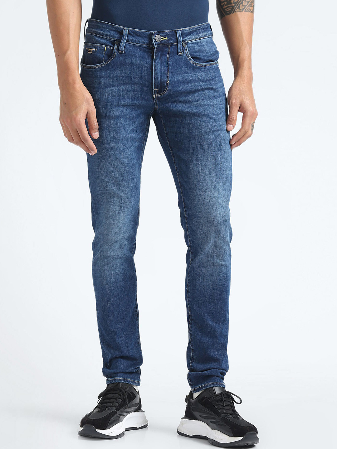 Flying Machine Men Jackson Super Skinny Fit Clean Look Heavy Fade Stretchable Jeans