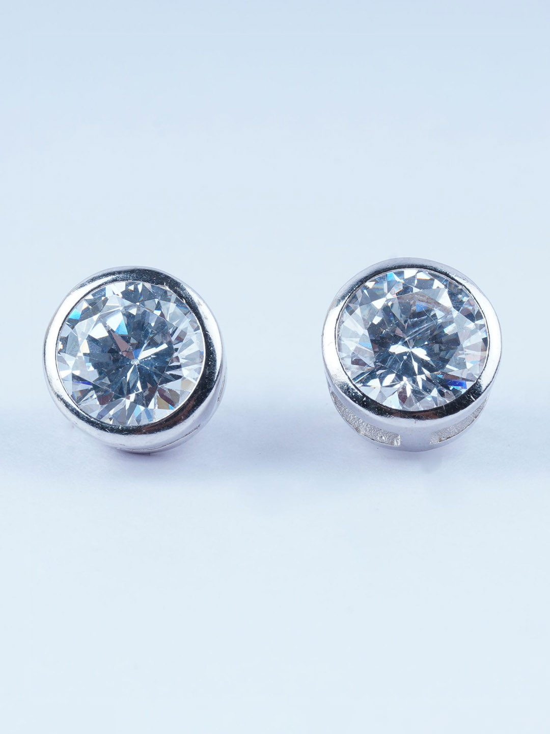 925 SILLER 925 Sterling Silver Round Shape Elegant Studs