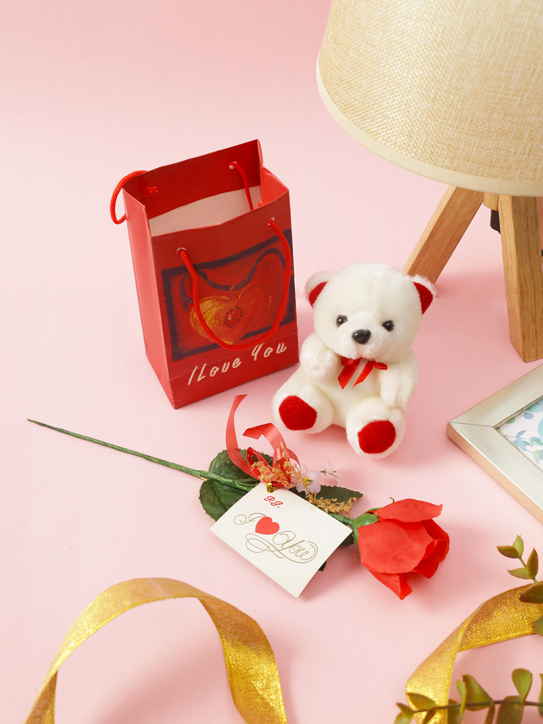 TAYHAA Red & White Teddy with Rose Flower & Card