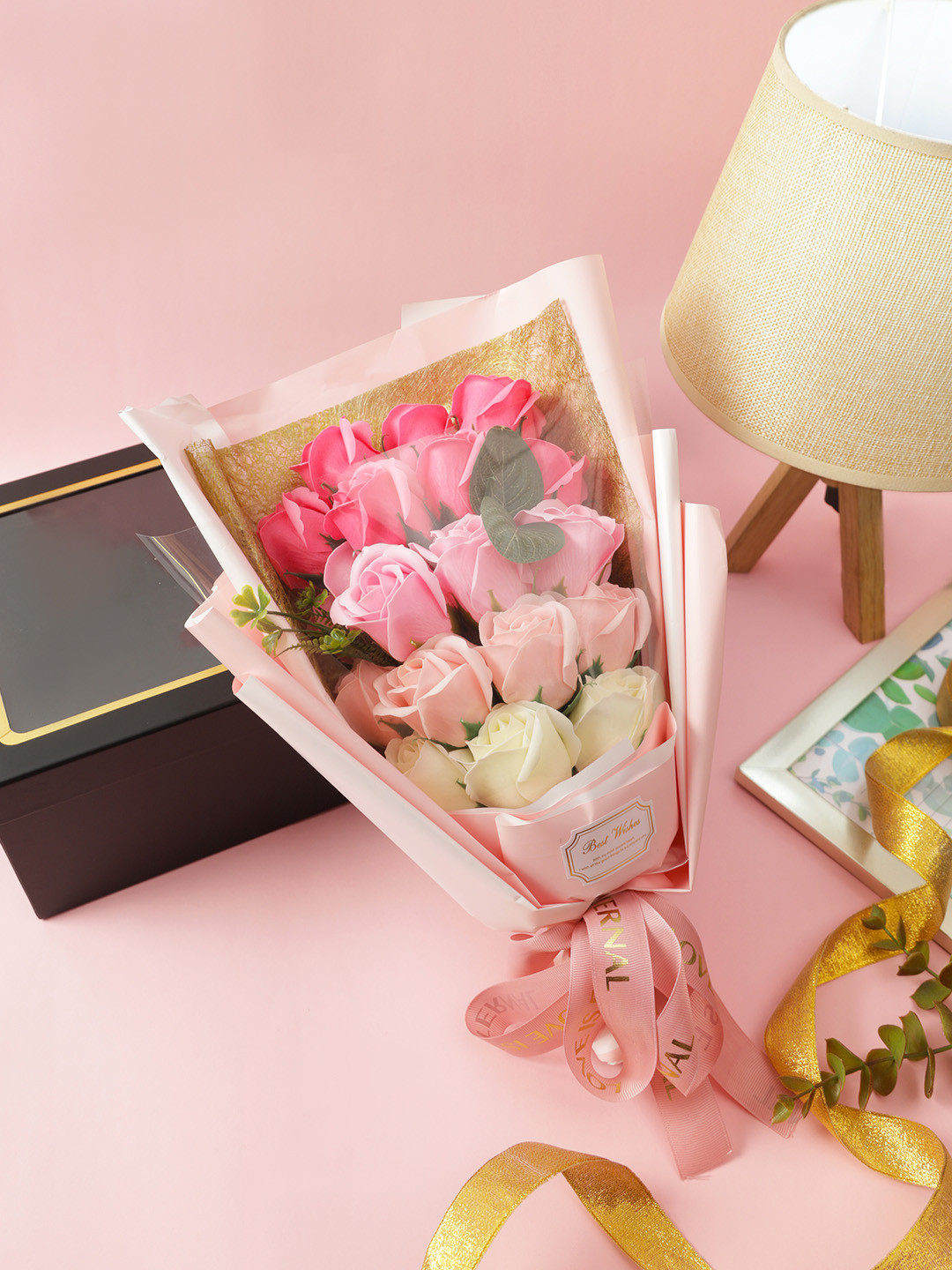 TAYHAA Pink & White Silk Fabric Rose Flowers Bouquet