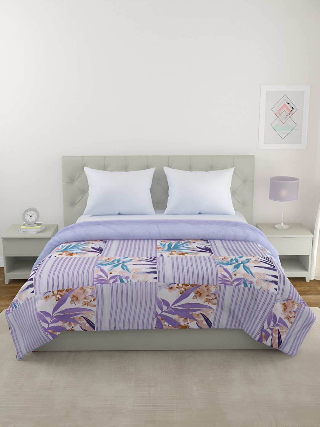 Aura Blue & White Floral Printed Cotton AC Room 200 GSM Double Bed Comforter