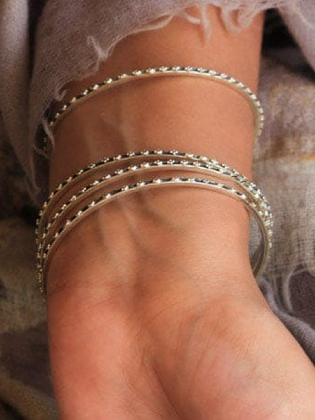 Shyle Adya Daana Intricate Sterling Silver Bangle