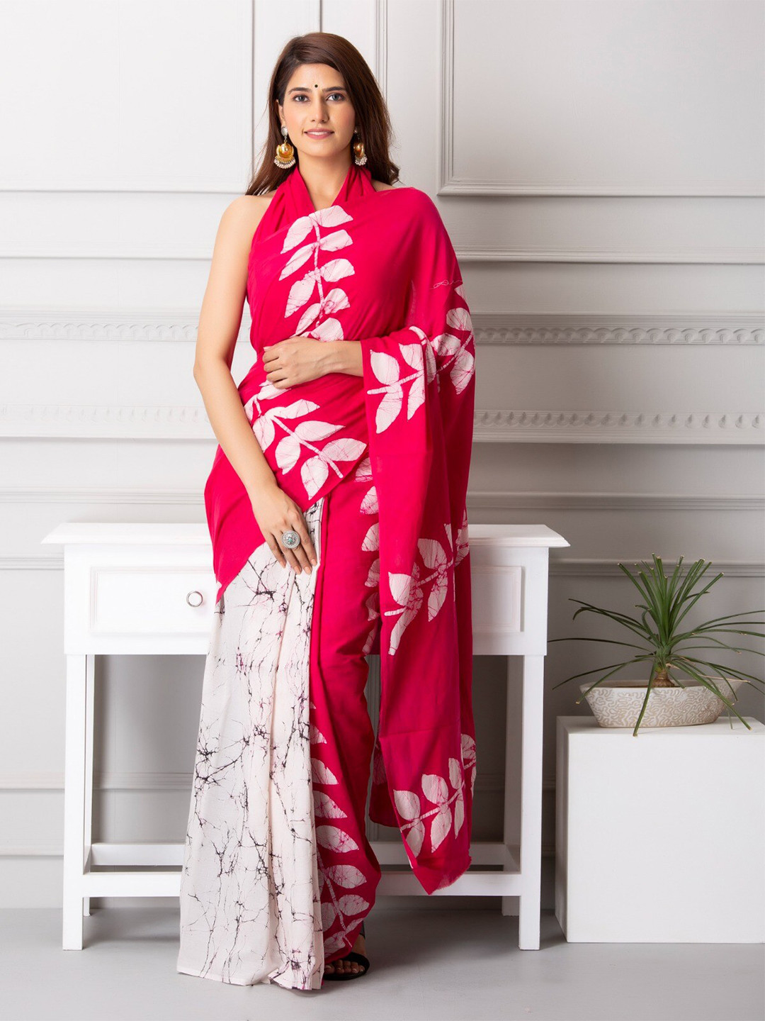 clothonus Floral Printed Pure Cotton Block Print Saree