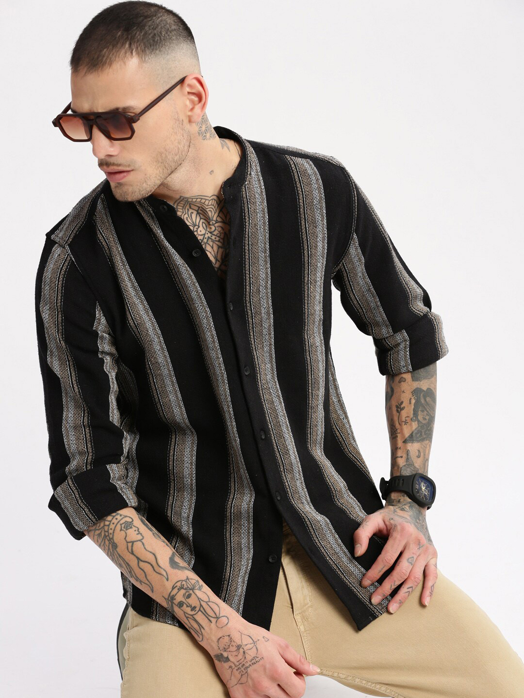 SHOWOFFFF Standard Slim Fit Vertical Striped Mandarin Collar Cotton Casual Shirt