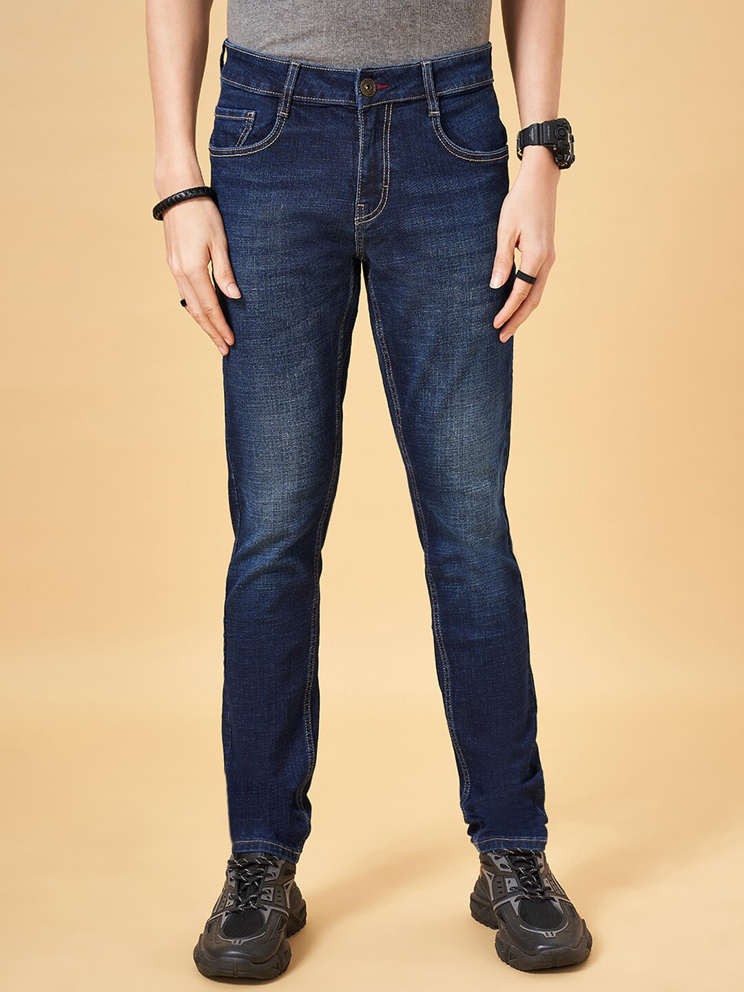 SF JEANS by Pantaloons Men Skinny Fit Light Fade Stretchable Jeans