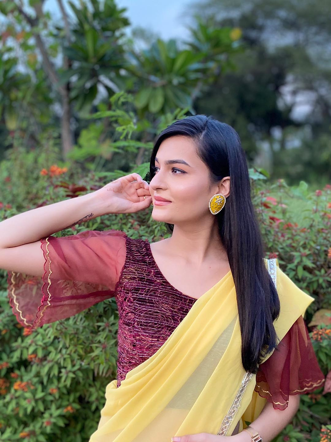 Bindigasm's Advi Embellished Bell Sleeves Stretchable Velvet Saree Blouse