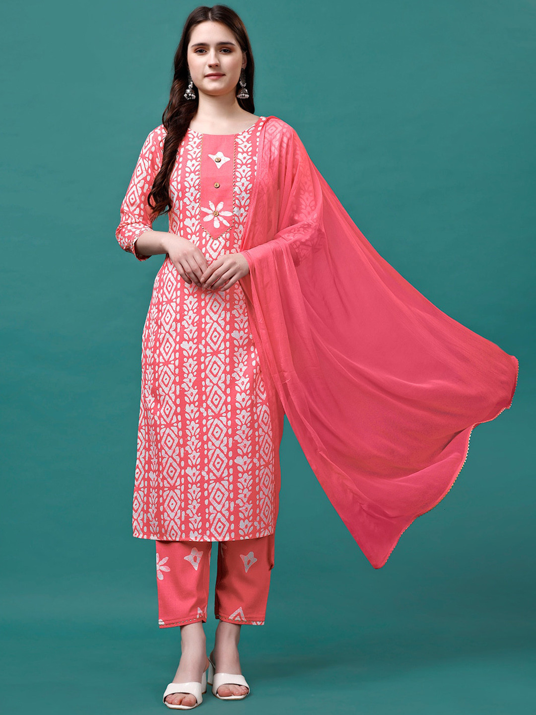 KALINI Bandhani Printed Gotta PattiKurta With Trousers & Dupatta
