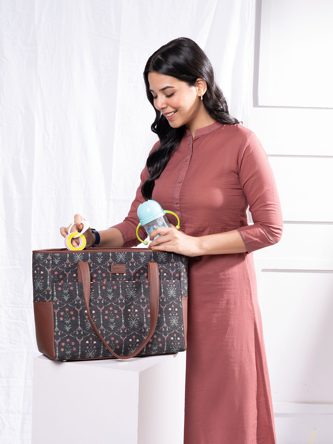 ZOUK Taj Guldasta Printed Vegan Leather Shoulder Diaper Bag
