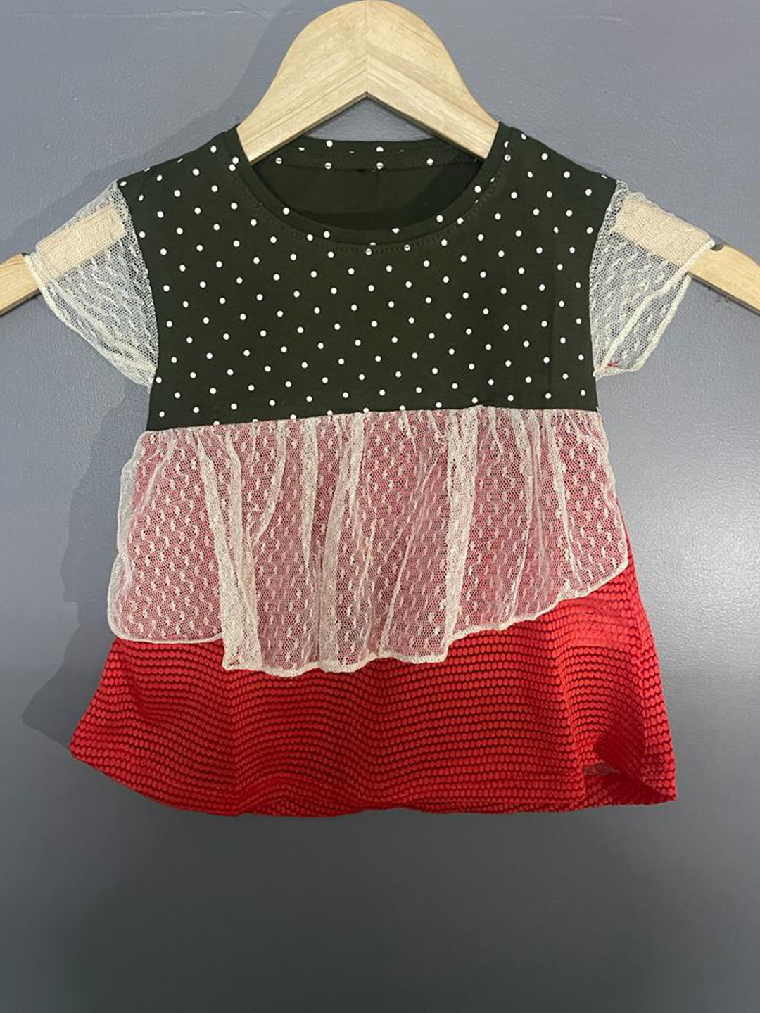 Zaahii Colourblocked Round Neck Short Cap Sleeves Knee Length Fit & Flare Dress