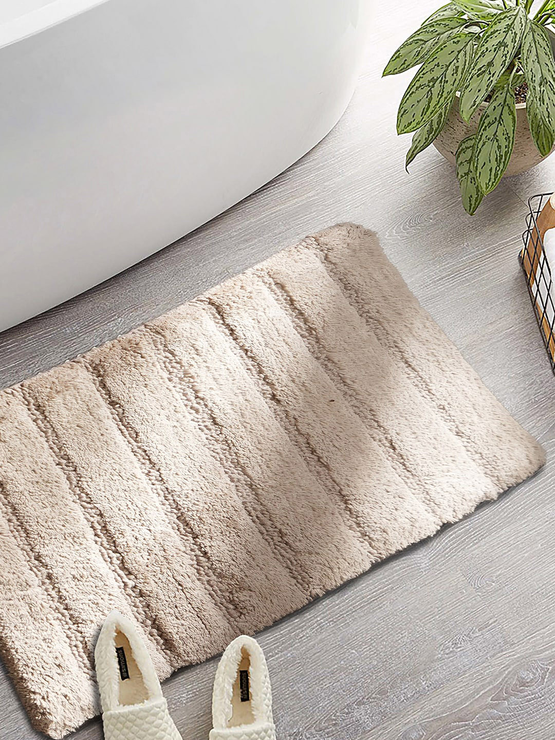 MASPAR Beige Textured 1800 GSM Cotton Small Bath Rugs