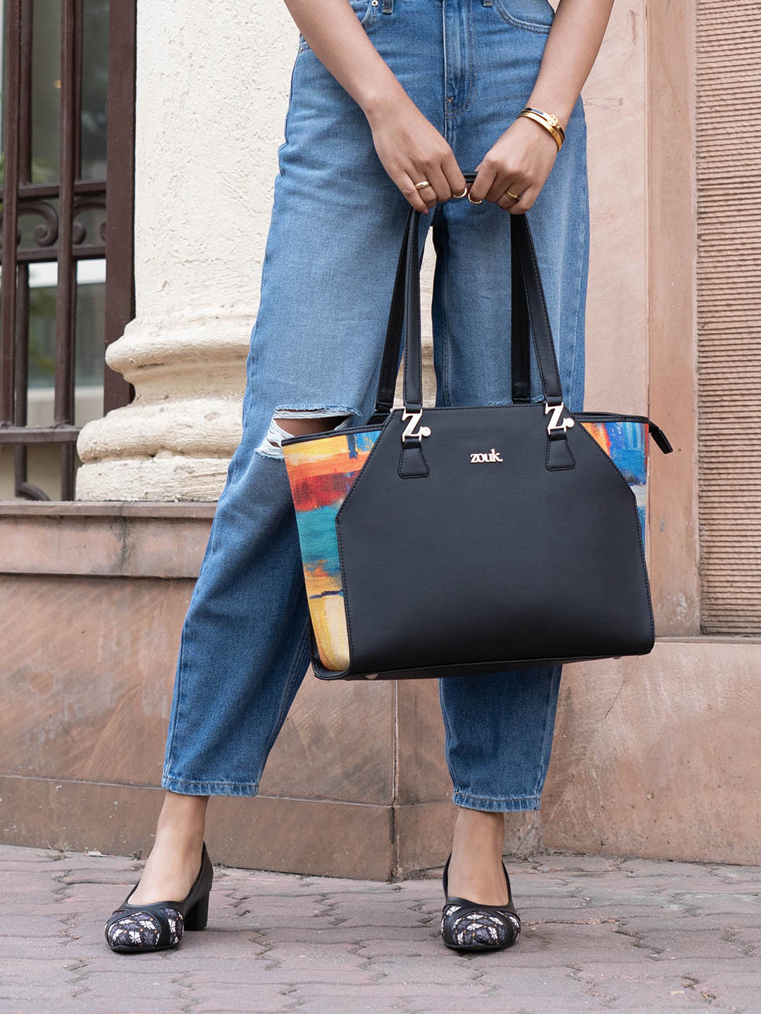 ZOUK  Structured Shoulder Bag-Up to 12 inch