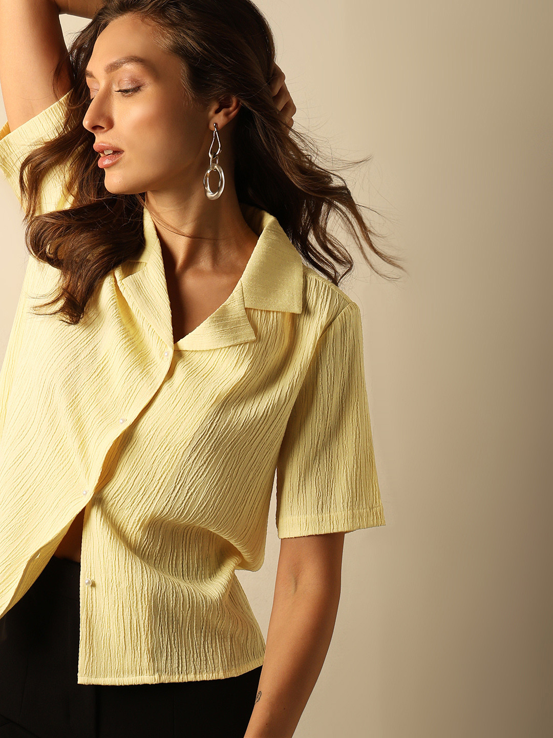 Vero Moda Textured Cuban Collar Short Sleeves Casual Shirt