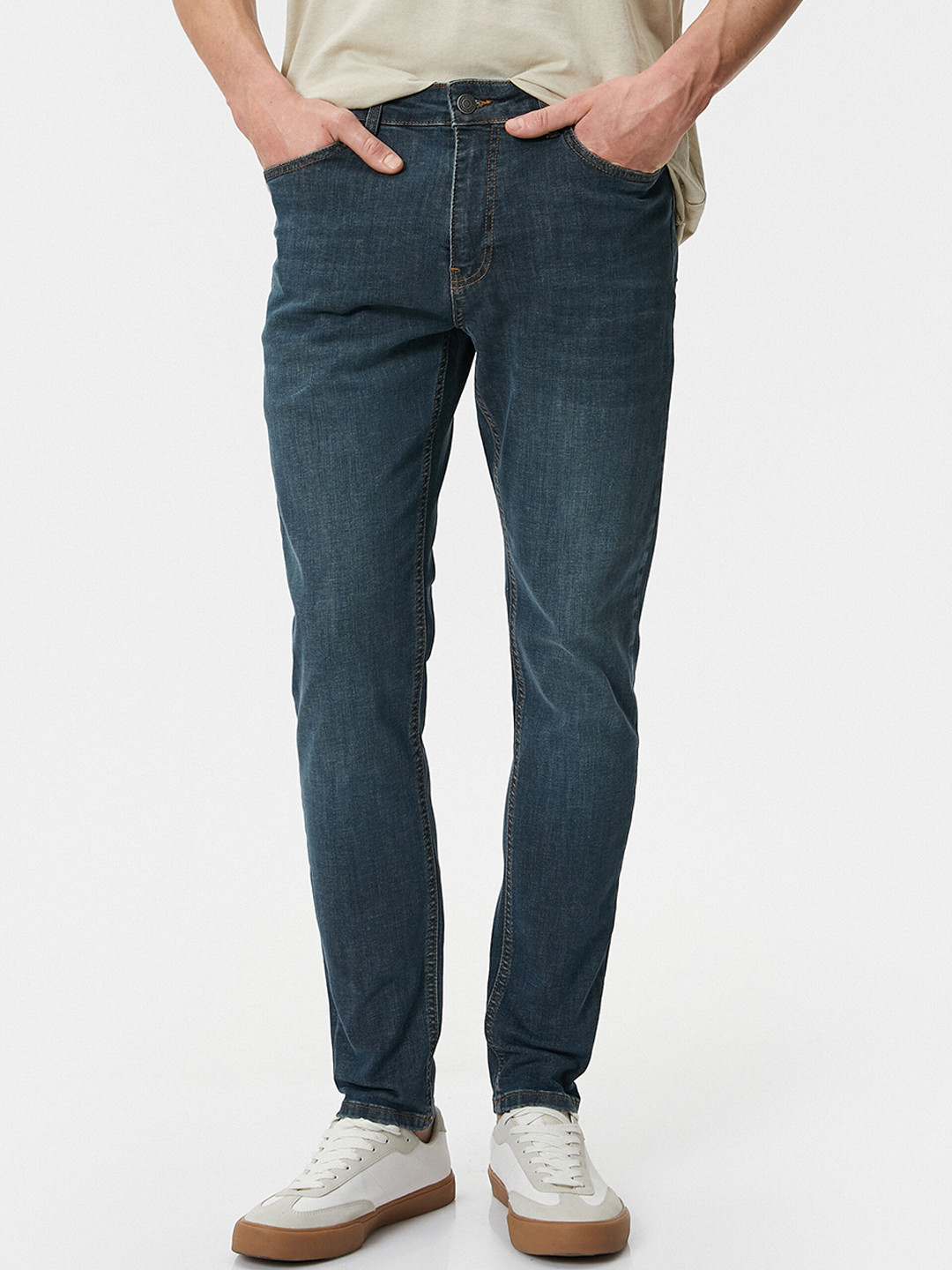 Koton Men Mid Rise Clean Look Clean Look Light Shade Stretchable Jeans