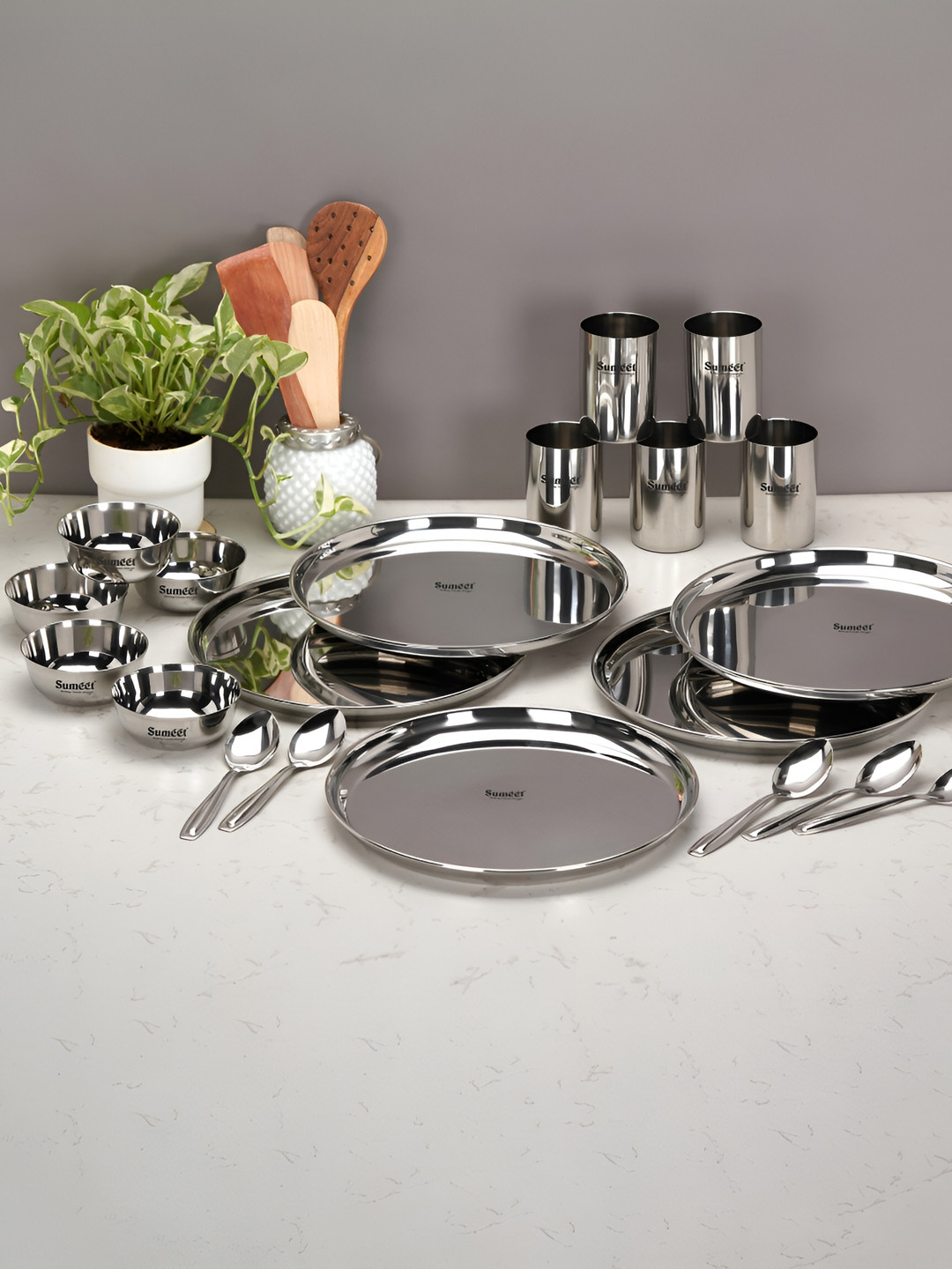 Sumeet Heavy Gauge Silver Solid Stainless Steel Dishwasher Safe 20 Piece Dinner Set