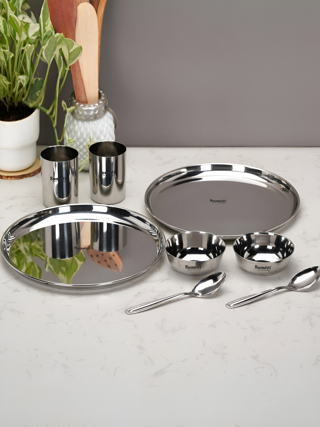 Sumeet Heavy Gauge Silver Solid Stainless Steel Dishwasher Safe 8 Piece Dinner Set