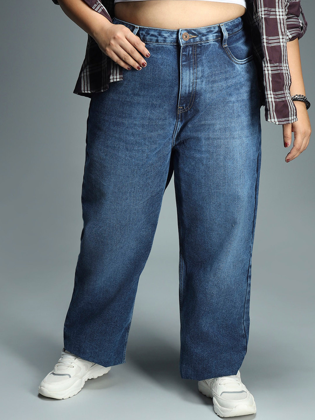 Freeform by High Star Straight Fit High-Rise Light Fade Stretchable Cotton Jeans