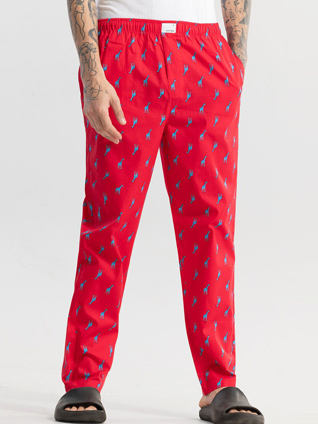 Snitch Red Men Printed Cotton Lounge Pants