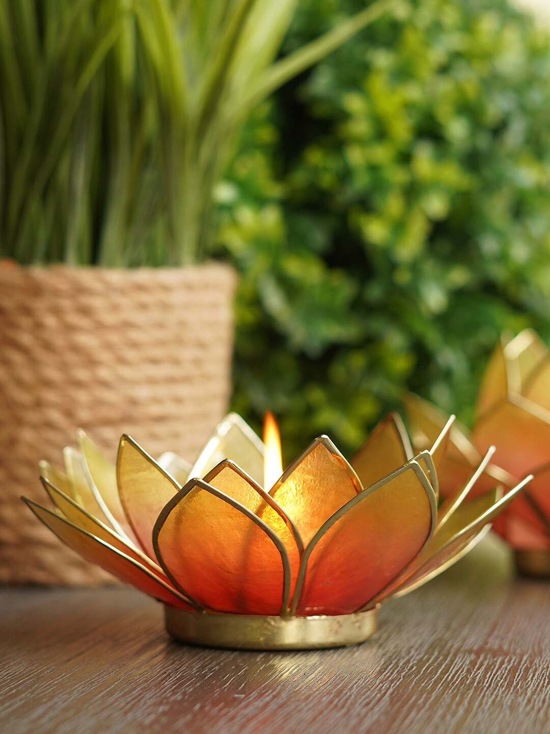 Pure Home and Living Pink & Yellow 21 Petals Candle Holders