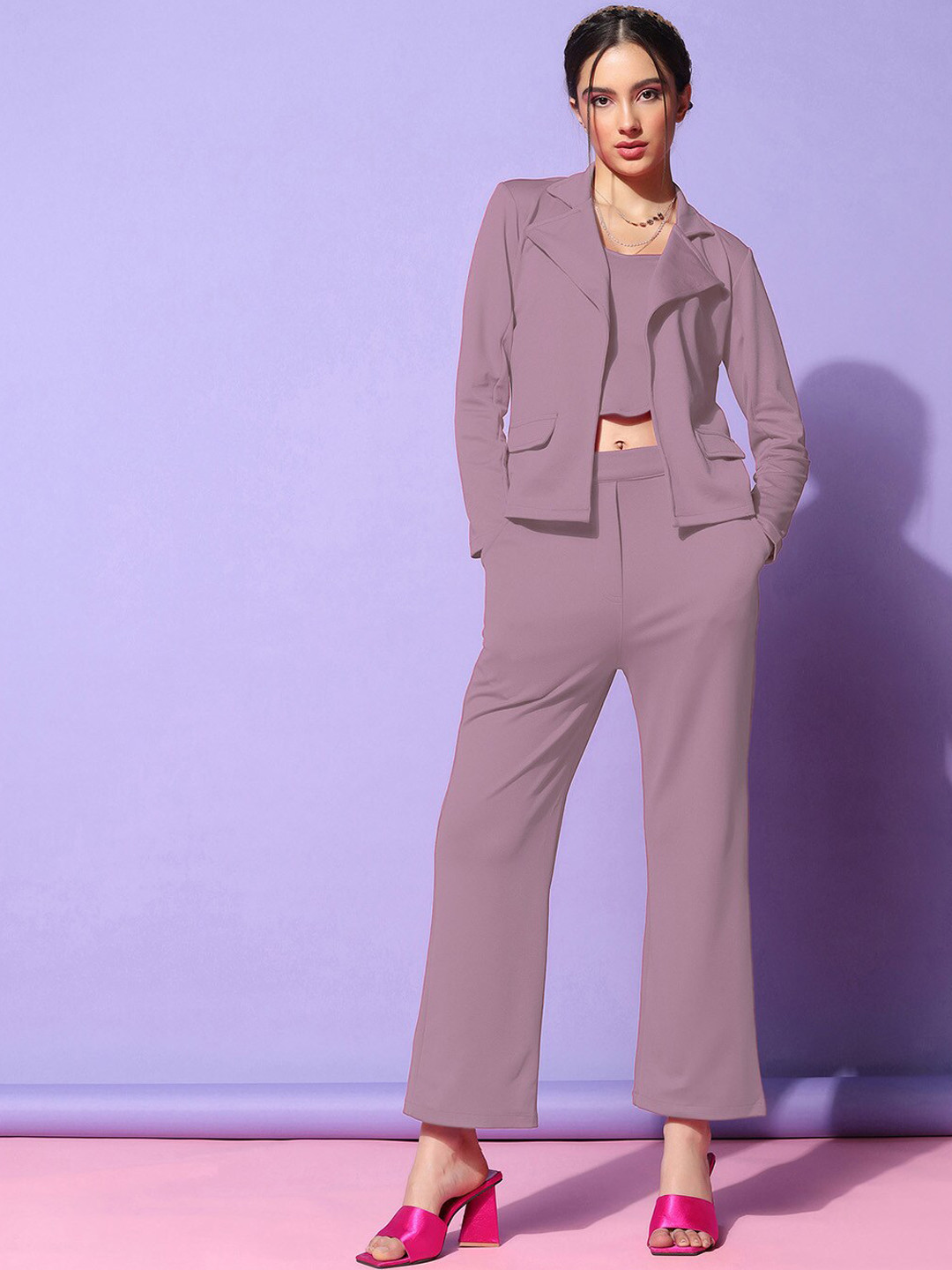Selvia Sweetheart Neck Crop Top With Jacket & Trouser