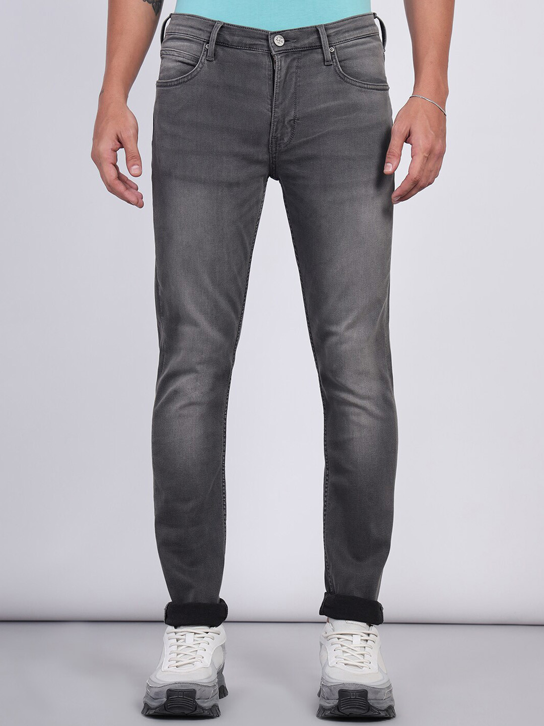 Lee Men Black-Label Bruce Skinny Fit Mid-Rise Clean Look Light Fade Stretchable Jeans