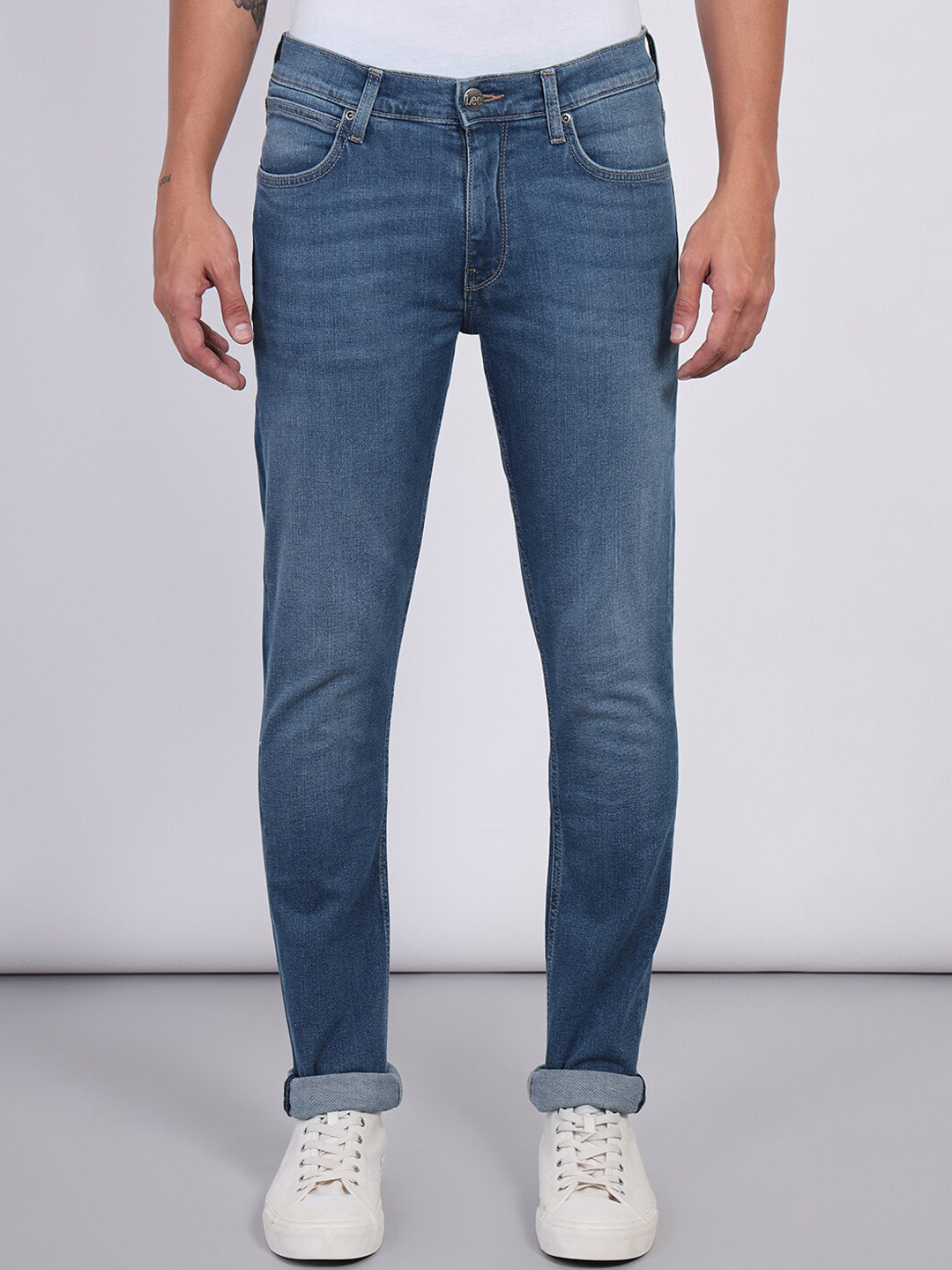 Lee Men Classic Bruce Skinny Fit Mid-Rise Clean Look Light Fade Stretchable Jeans