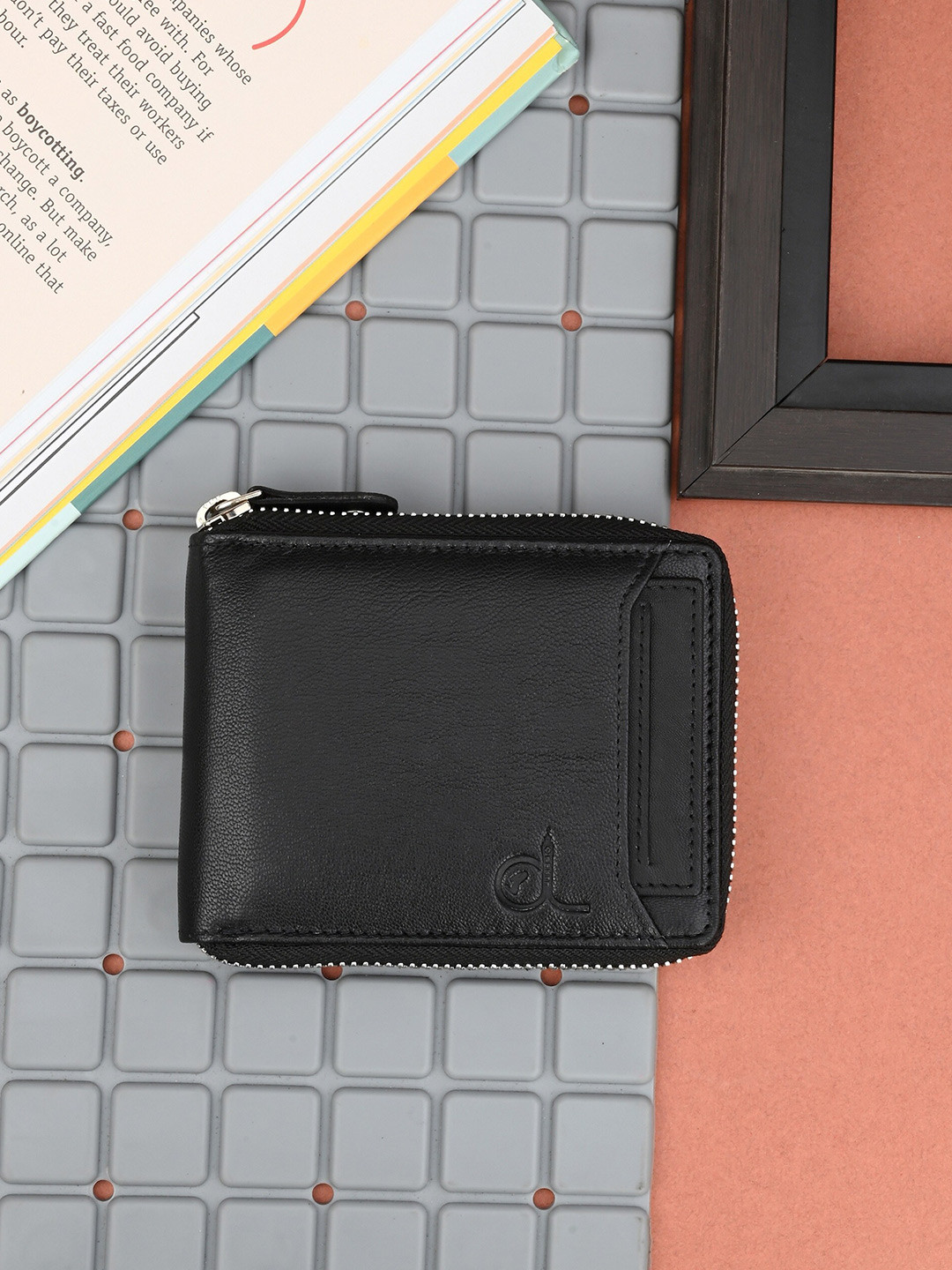 CLOG LONDON Leather Zip Around Wallet