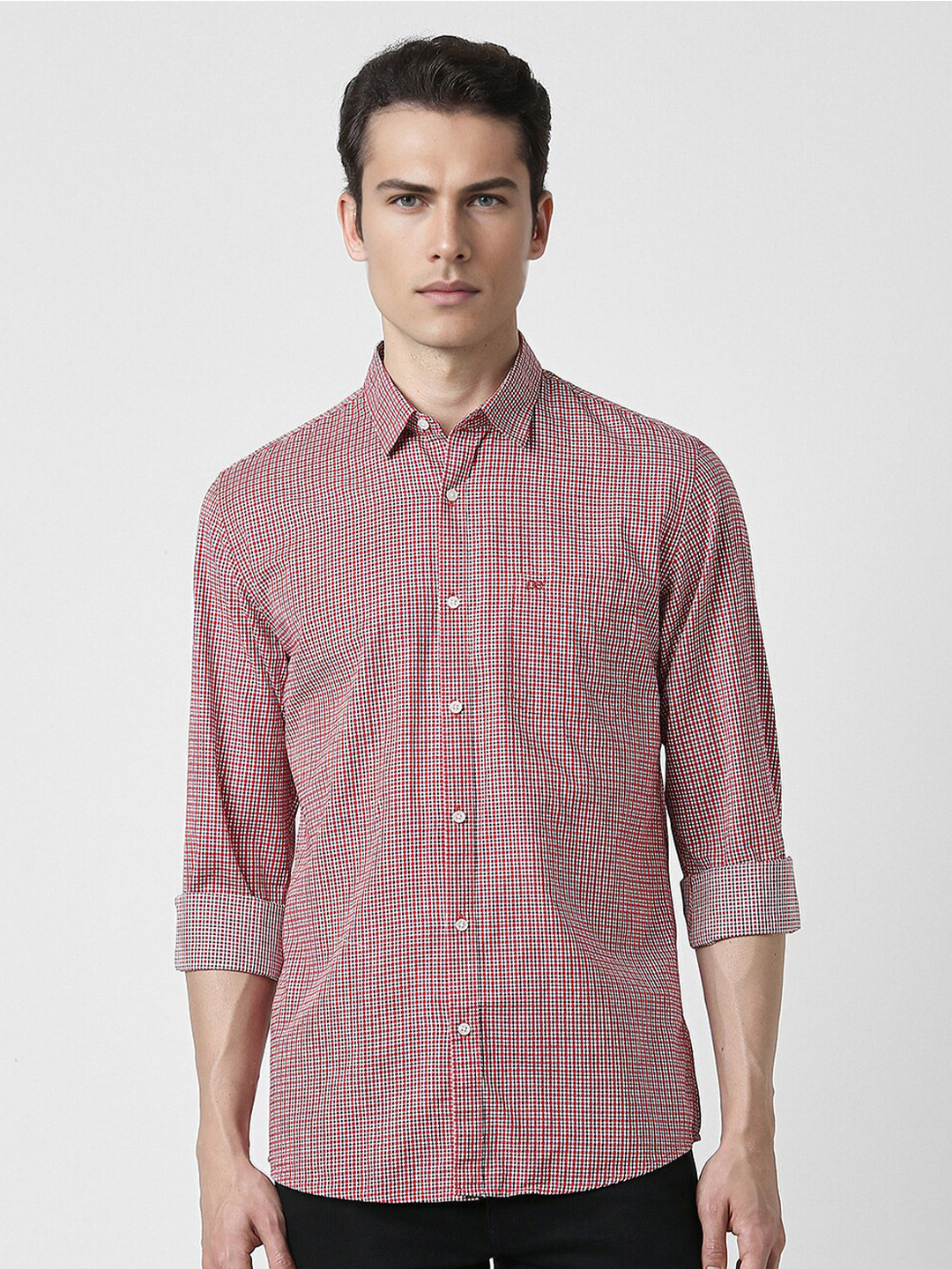Peter England Casuals Slim Fit Micro Checked Spread Collar Pure Cotton Casual Shirt