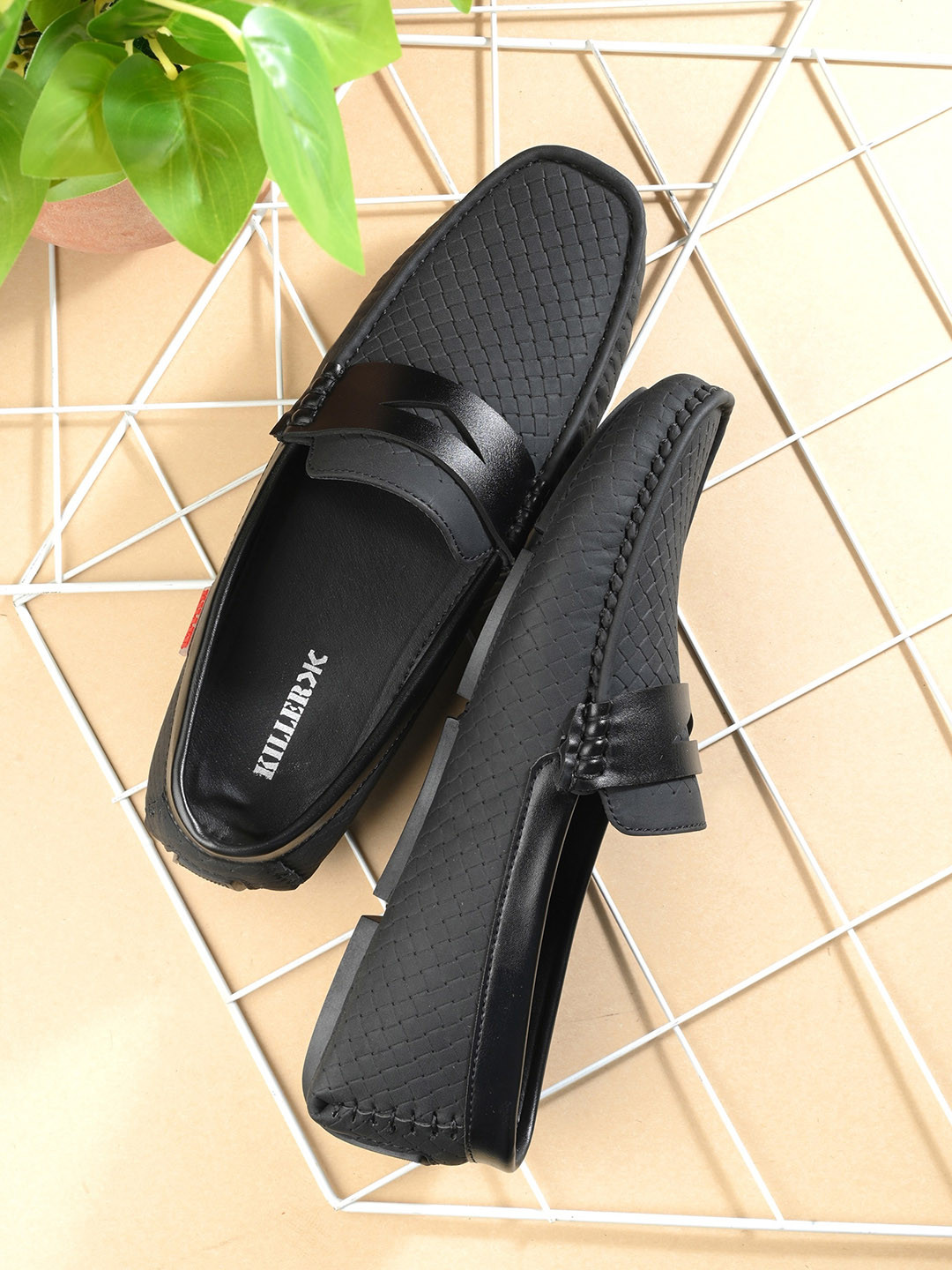 Killer Men Square Toe Textured Lightweight Loafers