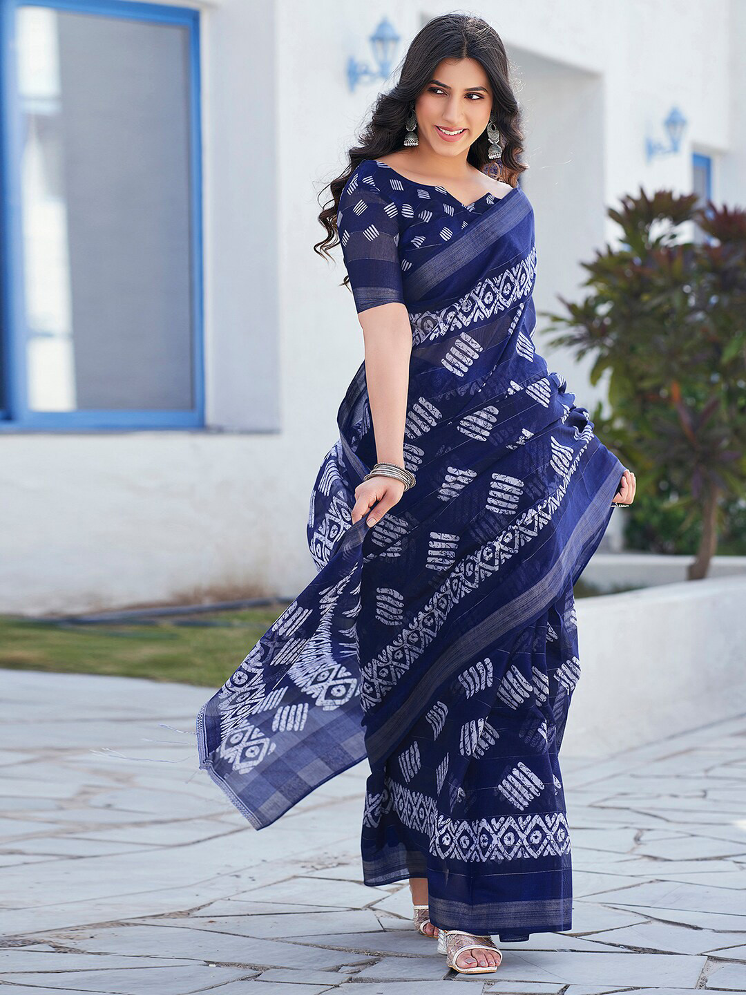 KALINI Batik Printed Sarees