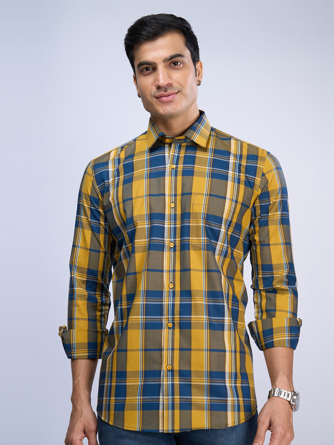 MARK & ALBERT India Slim  Cotton Spread Collar Slim Fit Opaque Checked Casual Shirt