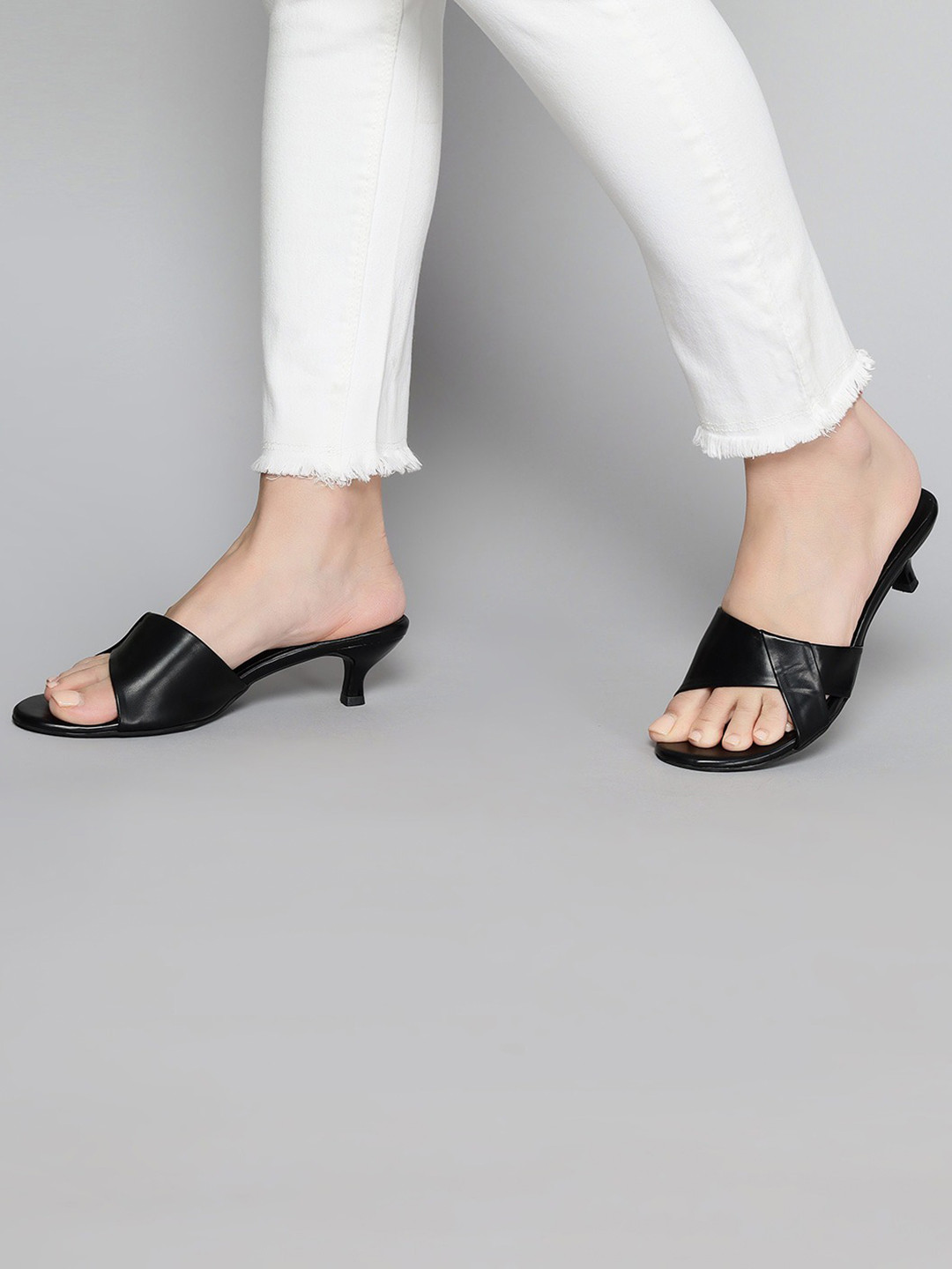 T.ELEVEN Open Toe Kitten Heels