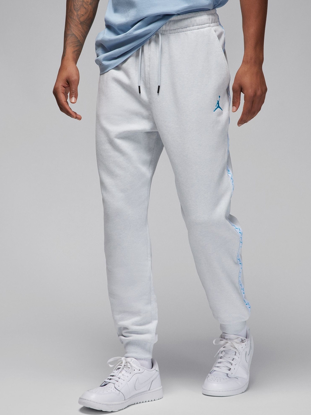 Buy Nike Jordan Flight MVP Men Fleece Joggers Track Pants for Men 27294006 Myntra