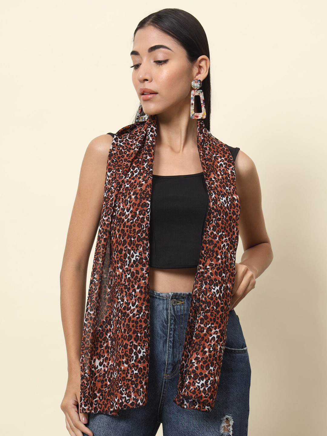 Trend Arrest Leopard Printed Scarf