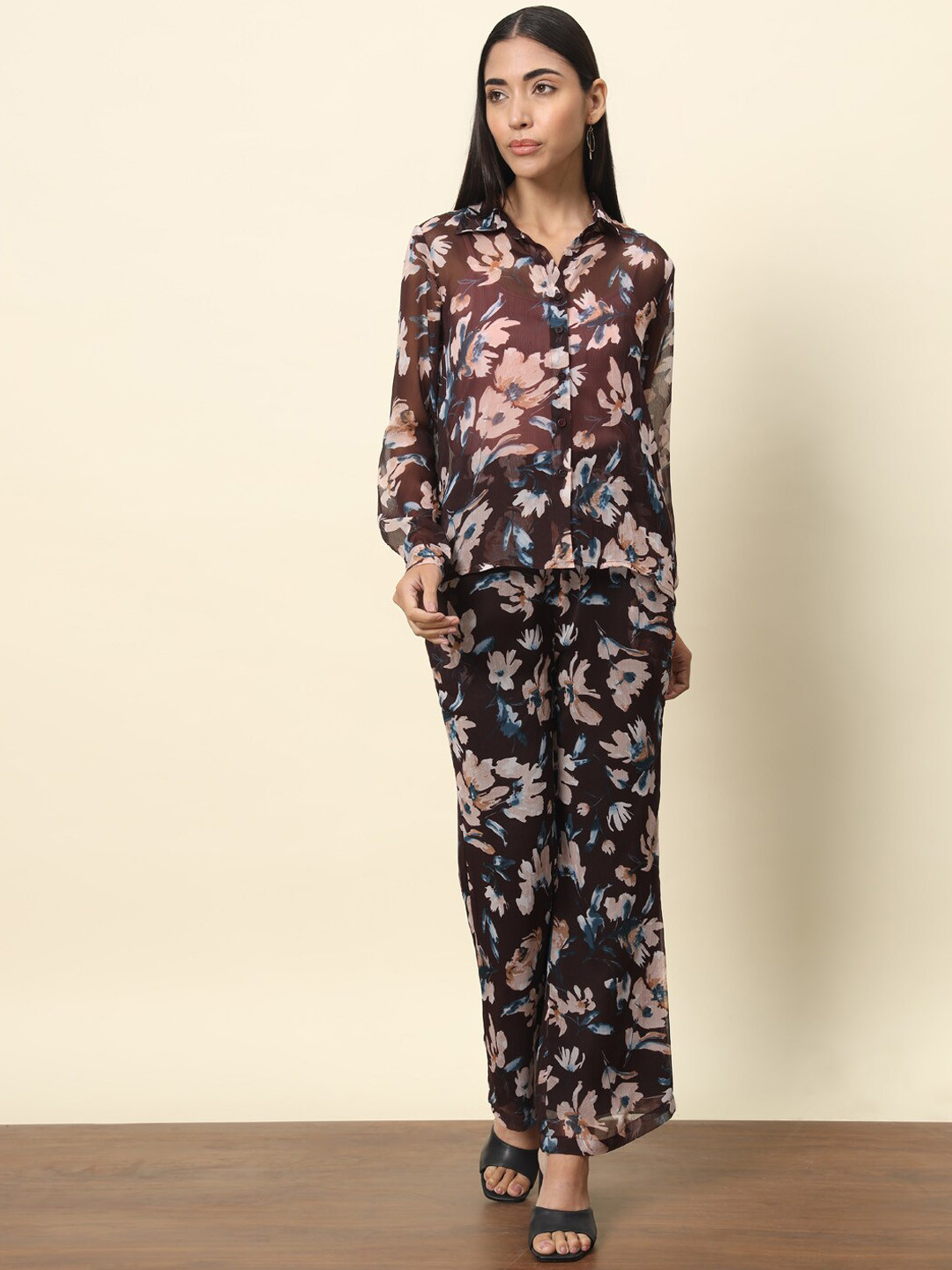 Trend Arrest Floral Printed Top With Trousers Co-Ords