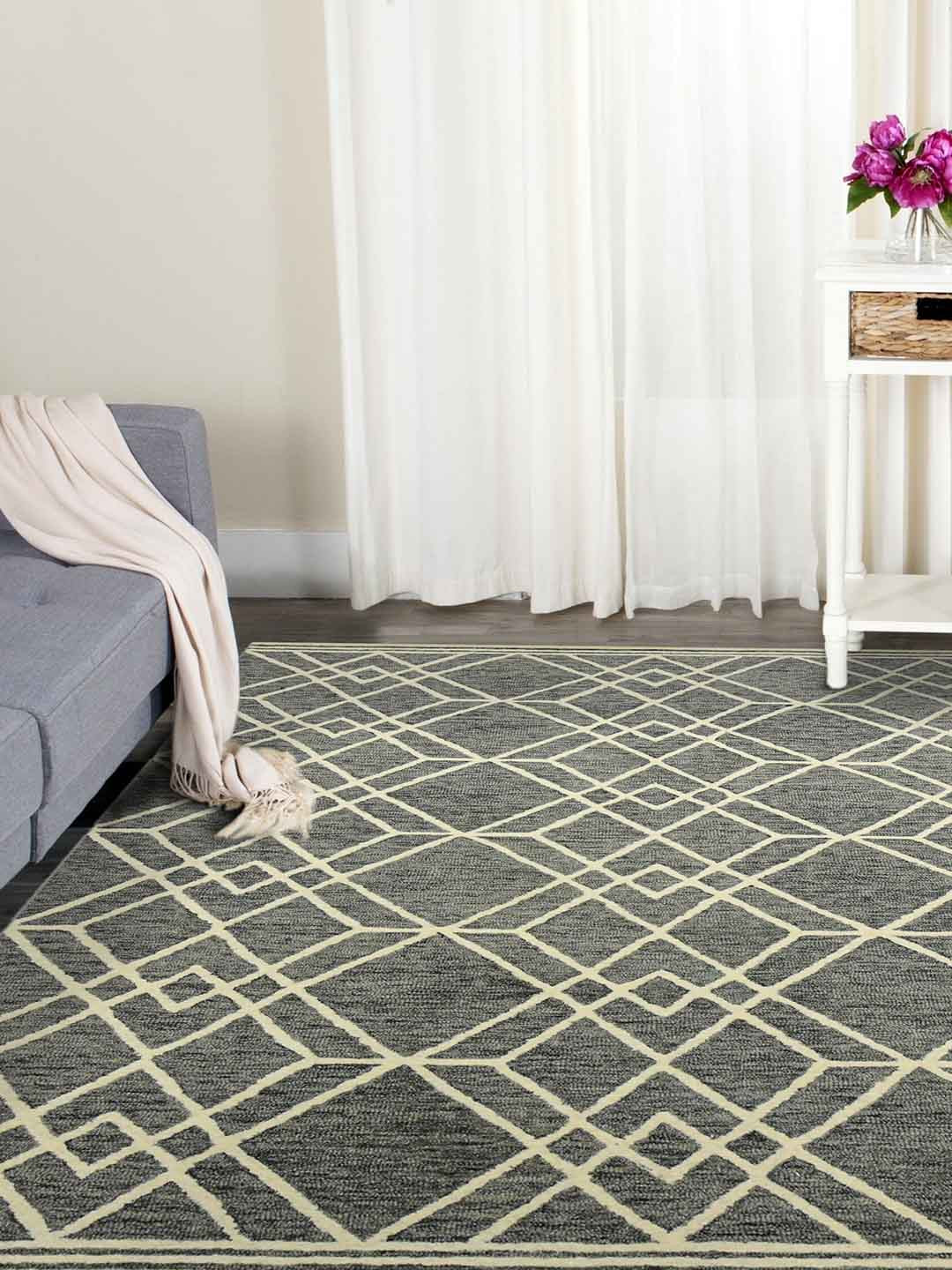 saraswatii global Vista Beige & Grey Geometric Printed Woolen Hand-Tufted Carpet