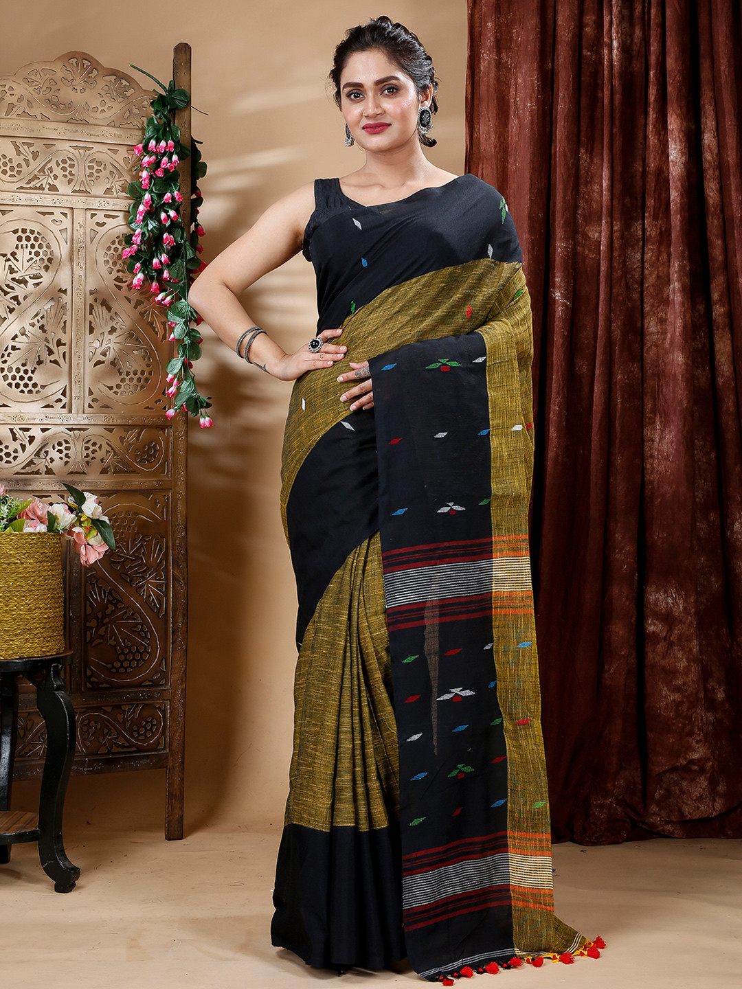 SLAGHA Woven Design Pure Cotton Designer Khadi Saree with Tassels