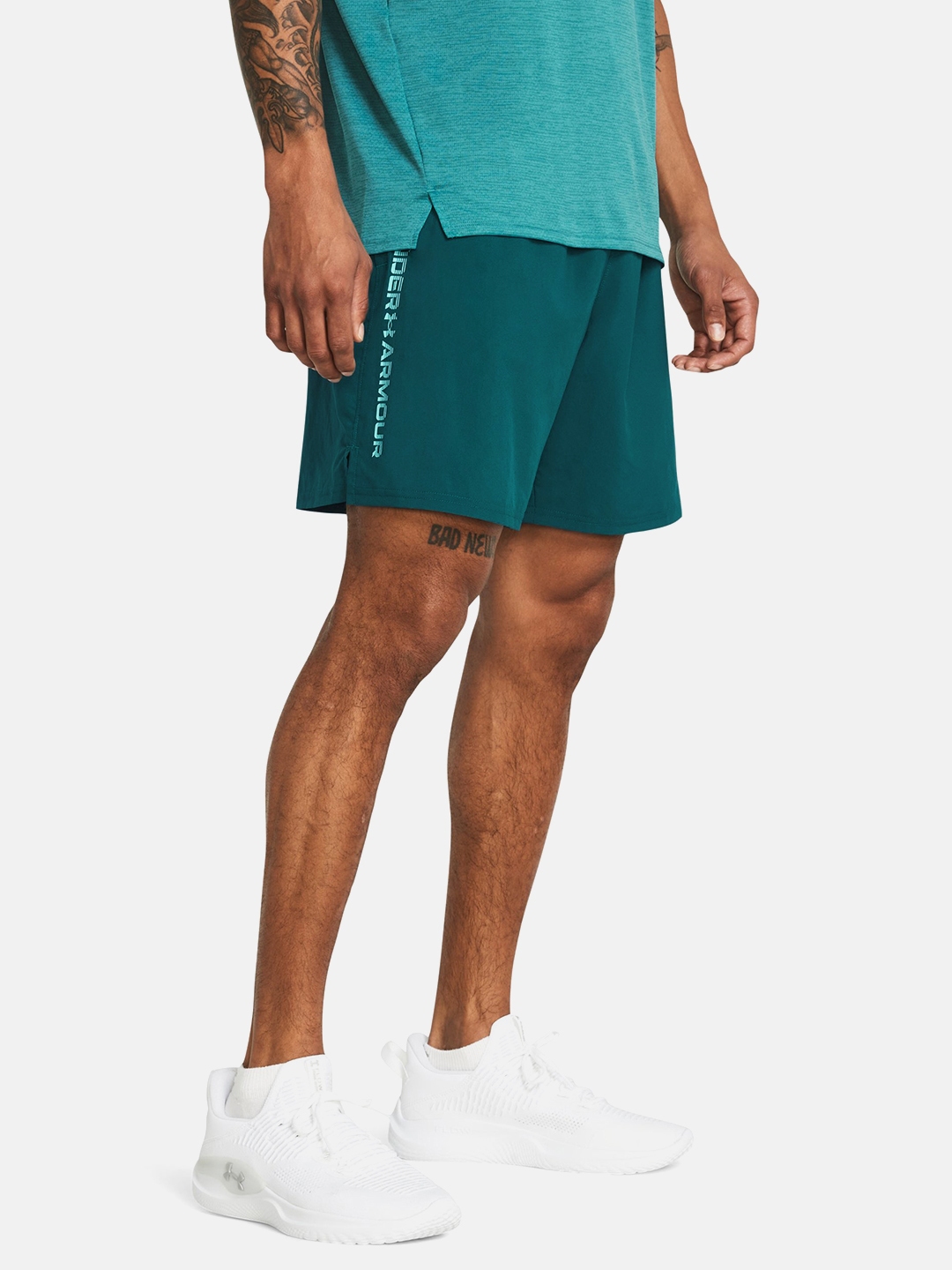 Under armour men's loose shorts 2025