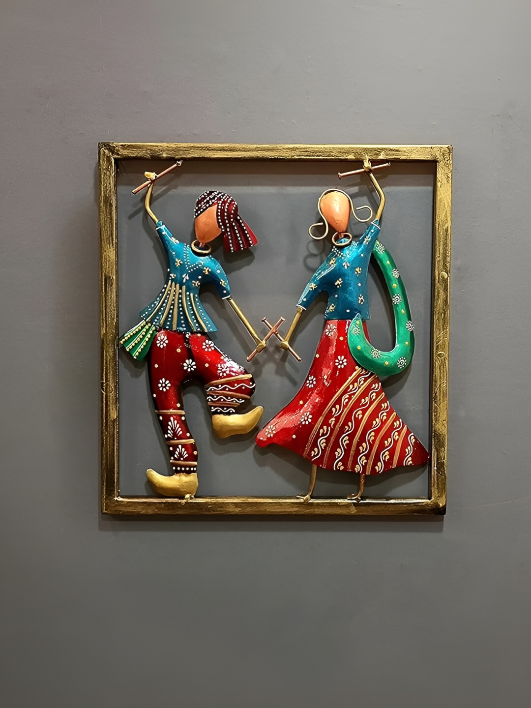 CraftVatika Couple Playing Dandiya Brown Metal Metallic Living Room Medium Showpiece - 13.5 Inches