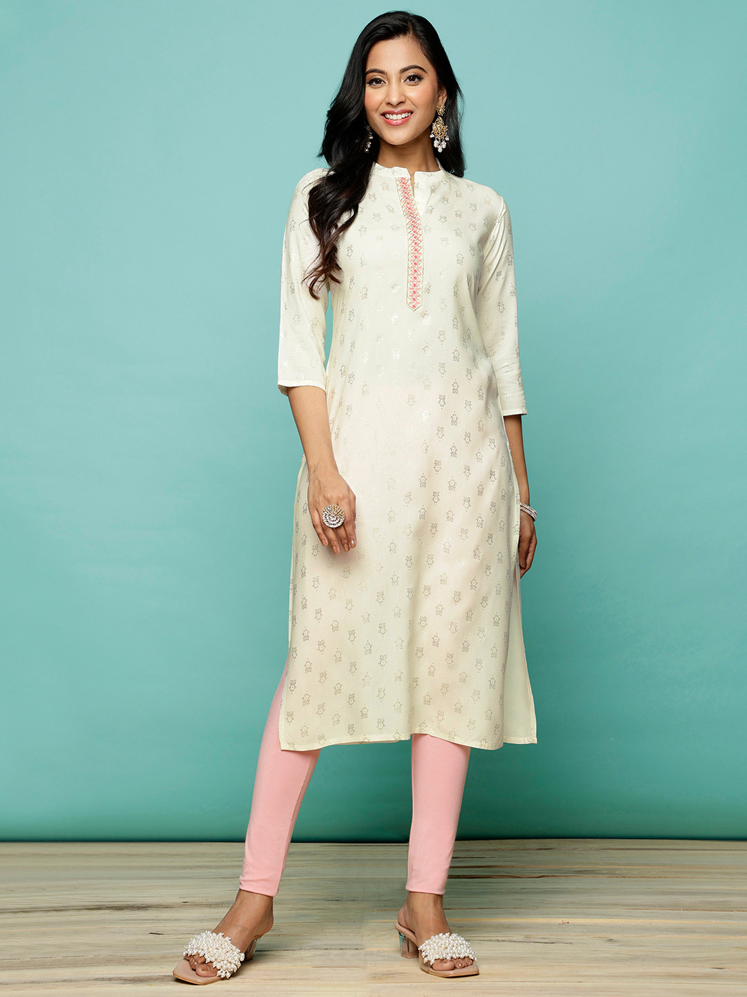 Rangita Embroidered Yoke Design Printed Straight Kurta