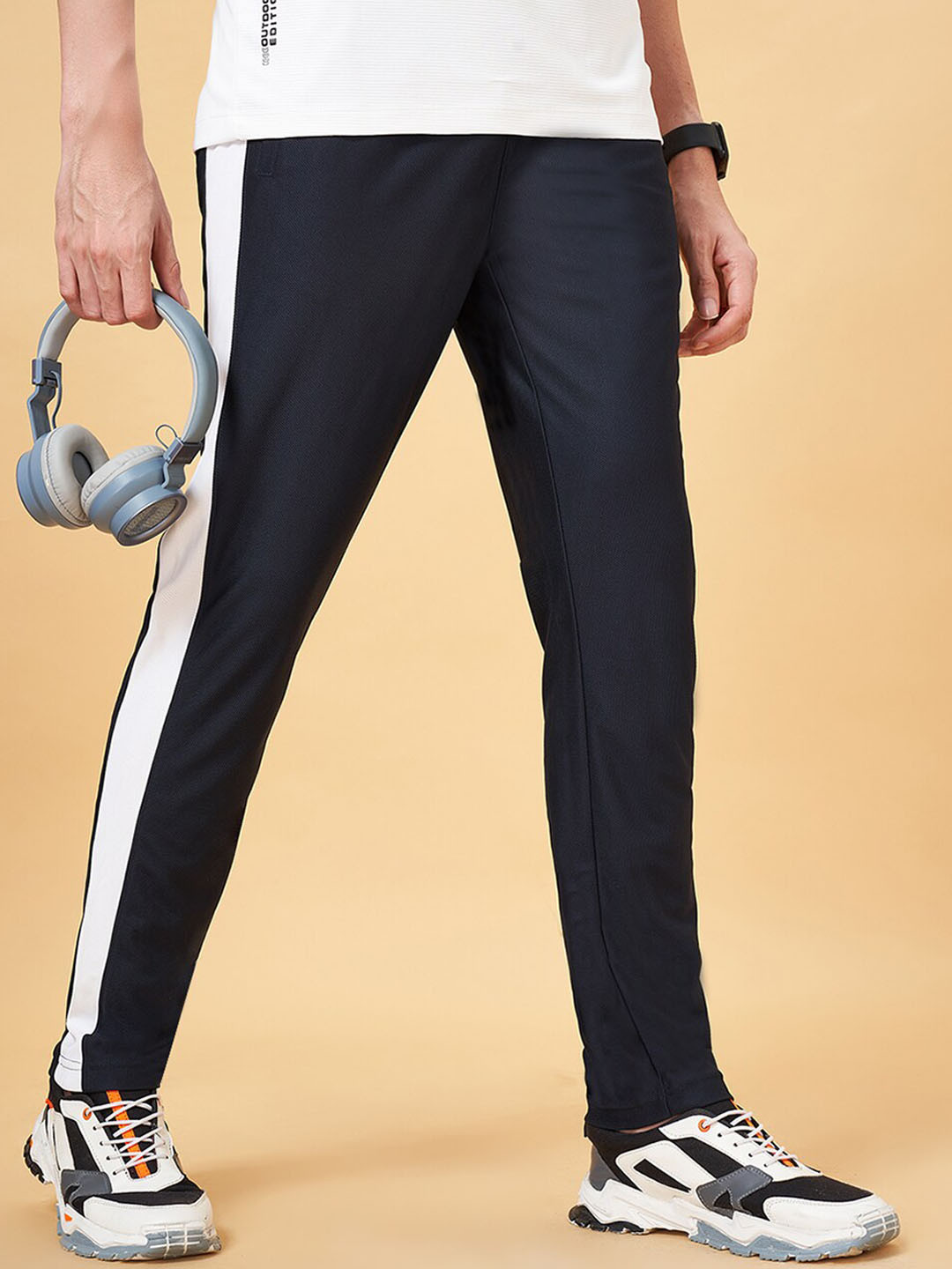 Ajile by Pantaloons Men Slim Fit Straight Sports Track Pants