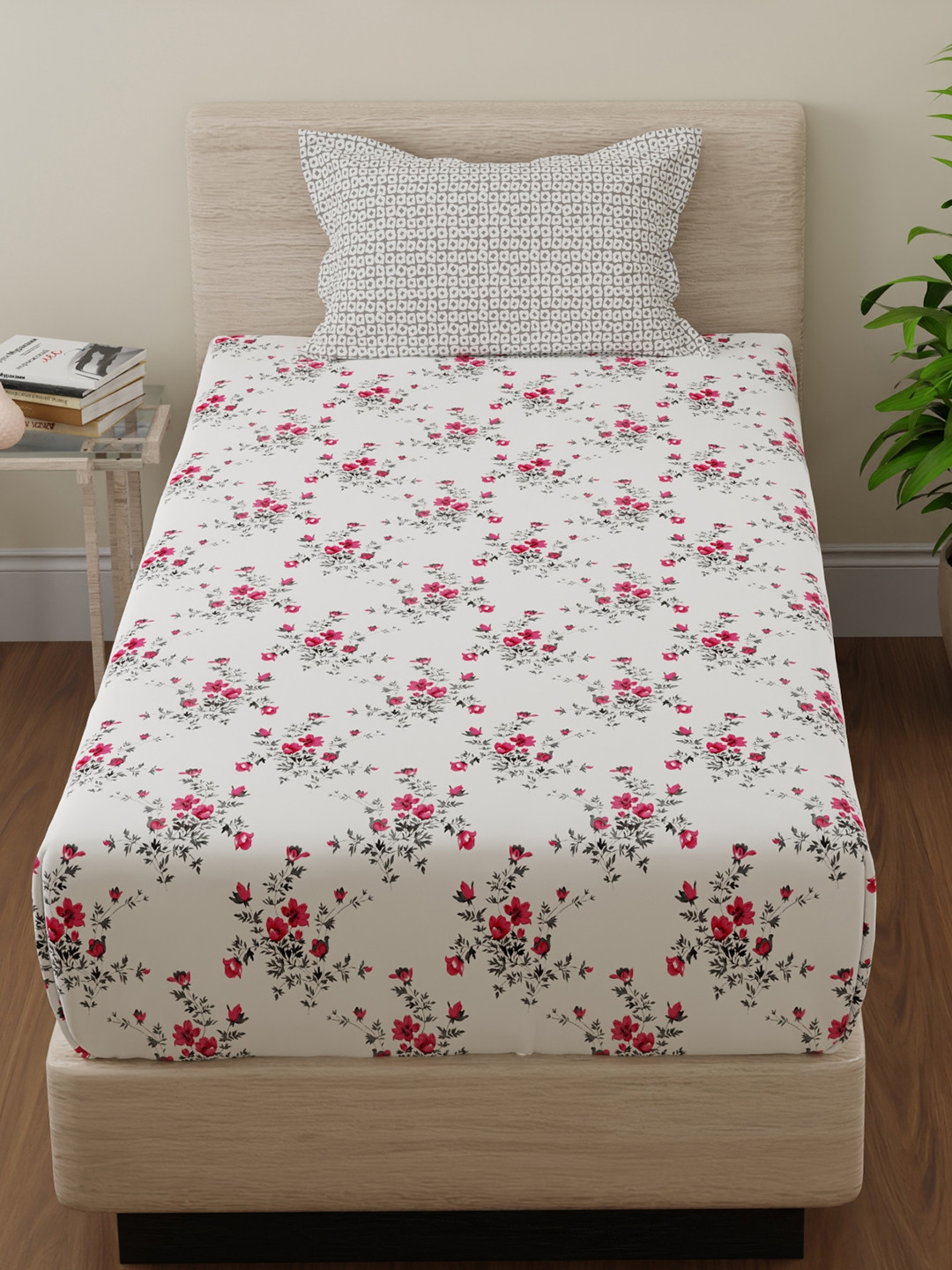 Huesland Grey Floral Cotton 144 TC Single Bedsheet with a Pillow Cover-90 x 55 inches