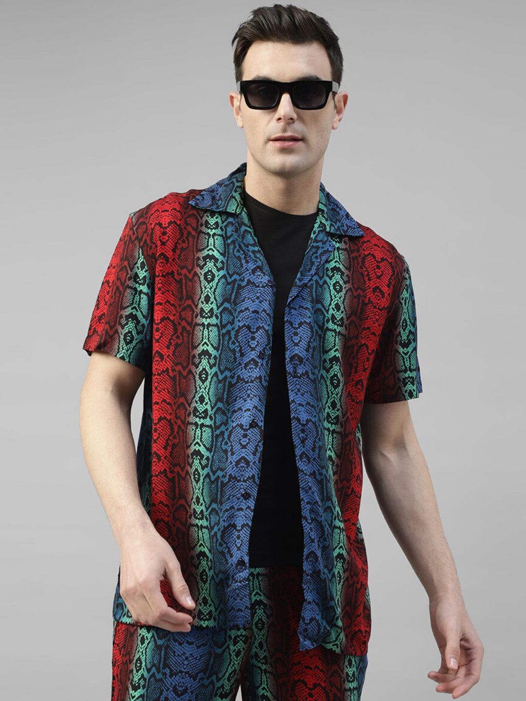 Hancock Animal Printed Cuban Collar Relaxed-Fit Shirt With Trousers