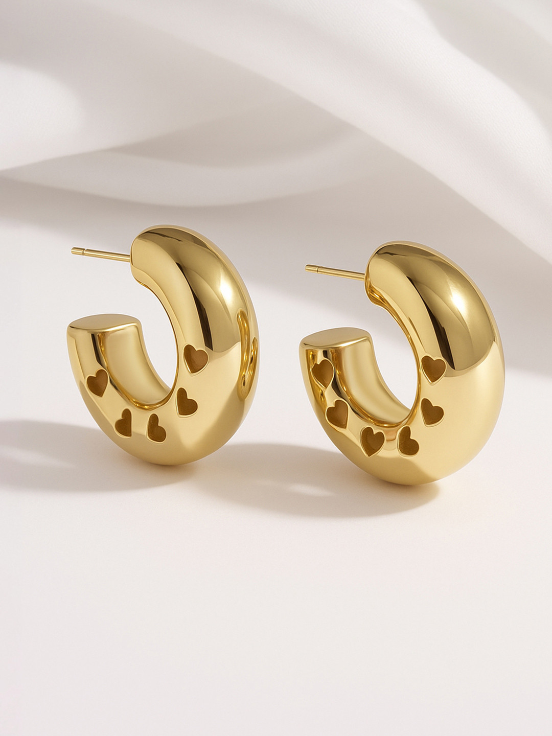 Rubans Voguish 18k Gold plated Stainless Steel Tarnish-Free Demi-Fine Hoop Earrings