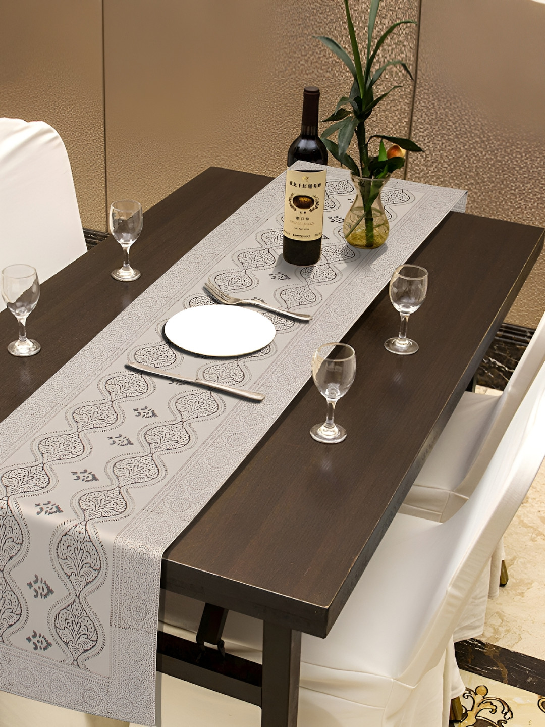 Ratan Cart Beige & Black Block Printed Pure Cotton Table Runner