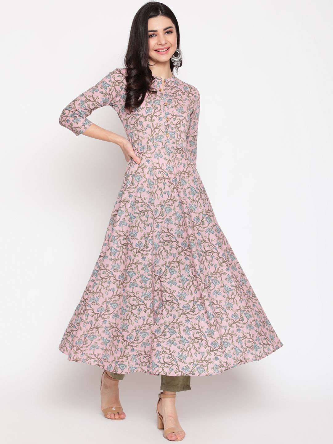 GLAM ROOTS Mandarin Collar Three Quarter Sleeves Floral Printed Cotton Anarkali Kurta