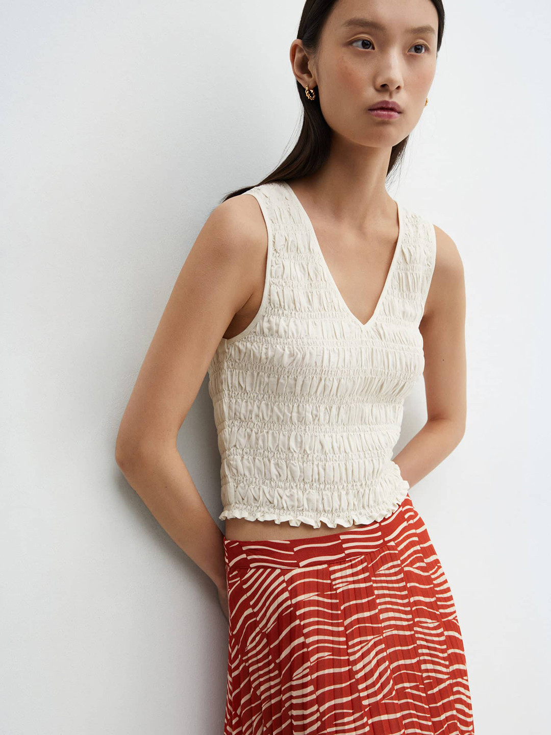 MANGO Ruched V-Neck Crop Top