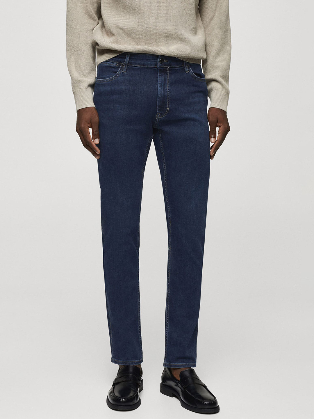 MANGO MAN Mid-Rise Ultra-Soft Touch Slim Fit Stretchable Patrick Jeans