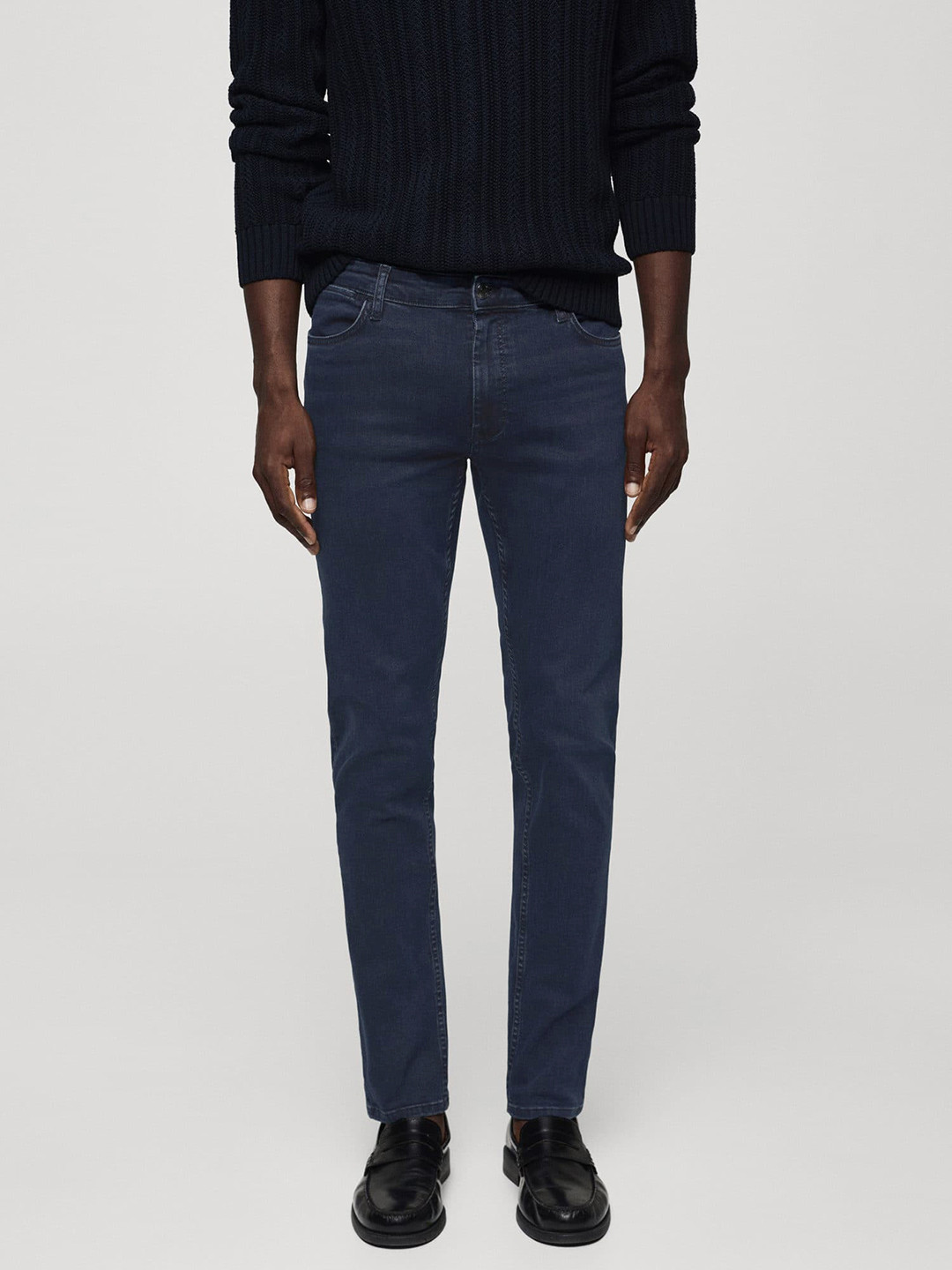 MANGO MAN Mid-Rise Ultra-Soft Touch Slim Fit Stretchable Patrick Jeans