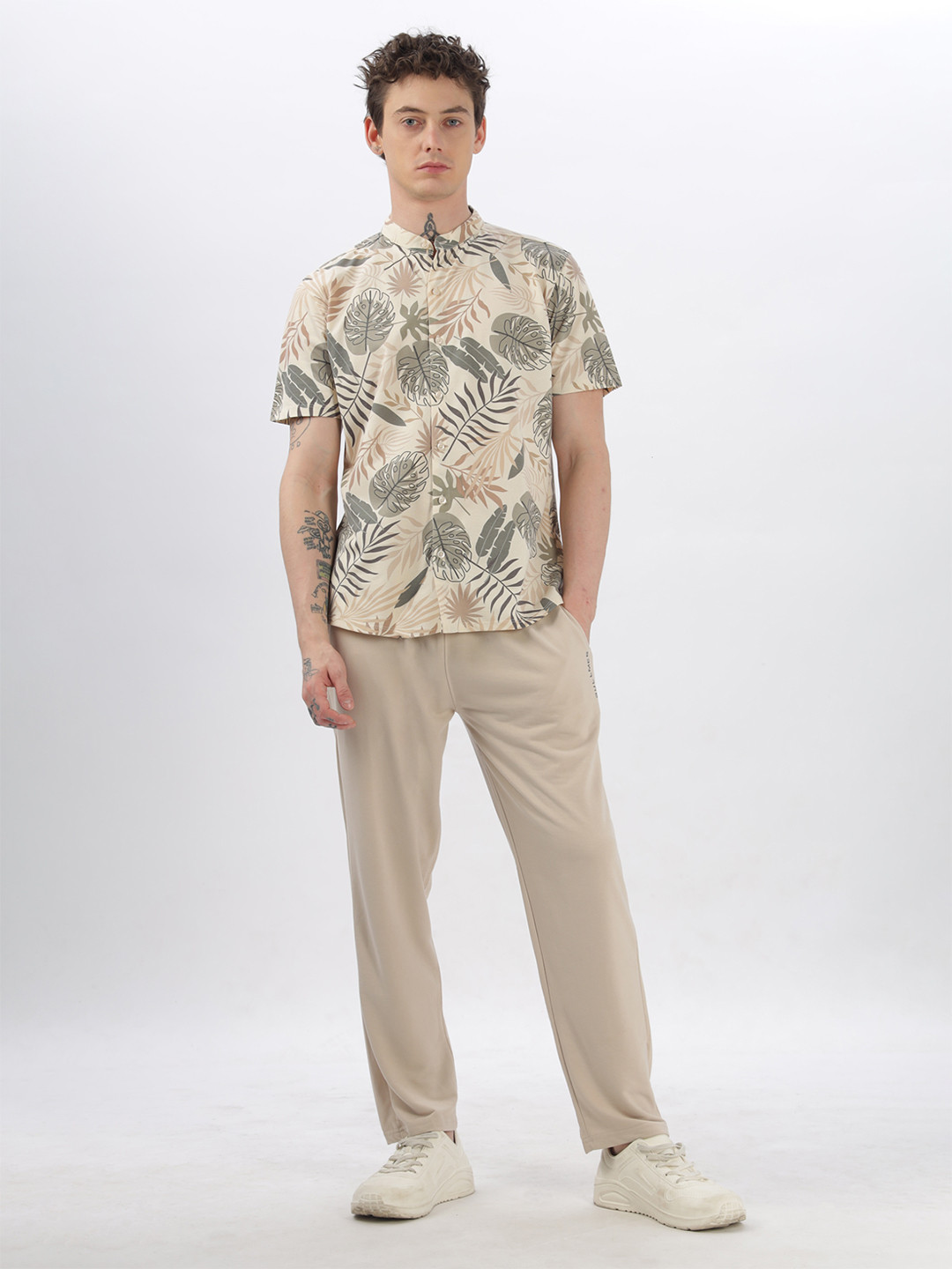 BULLMER Tropical Printed Band Collar Shirt With Trousers